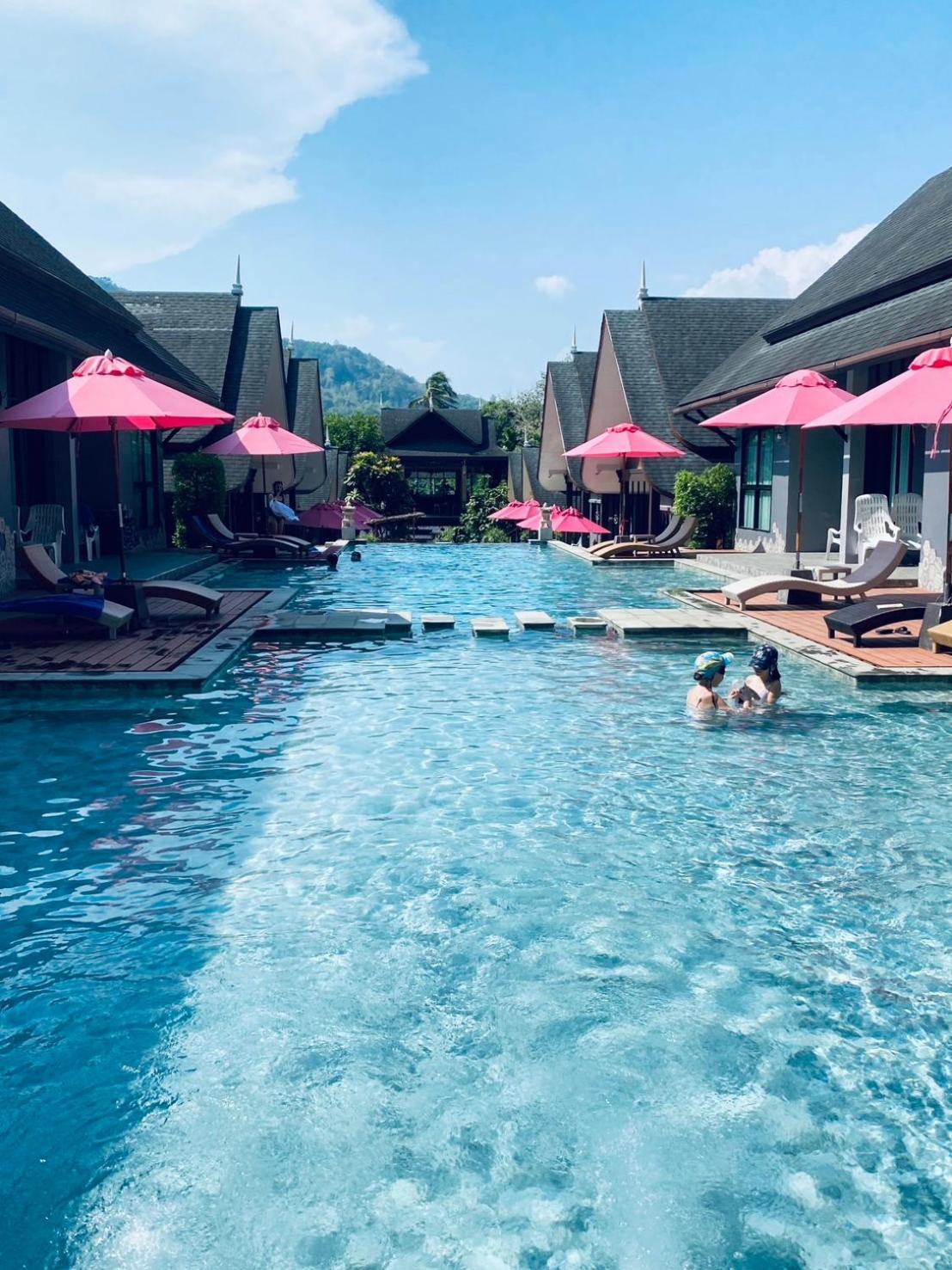 The Scene Cliff View Villas Ao Nang エクステリア 写真